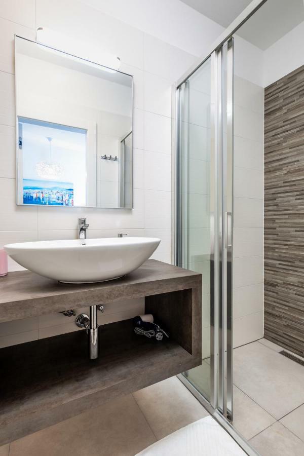Olea Residence ポレッチ エクステリア 写真